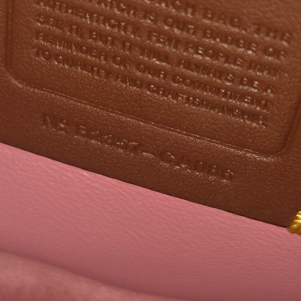 Coach Madison 18 Pink Quilted Convertible Shoulder Bag - Picture 10 of 11